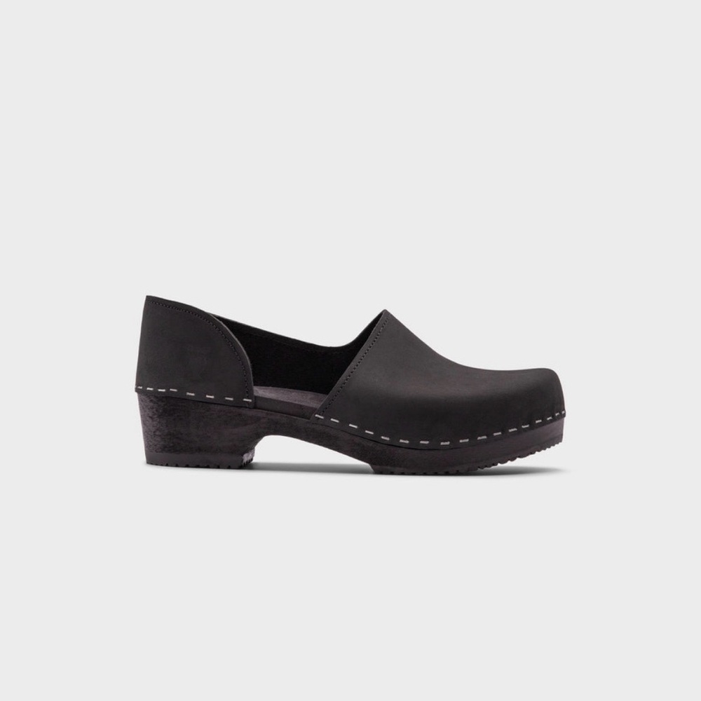 Sandgrens Brett low closed-back clogs EUC SZ 39